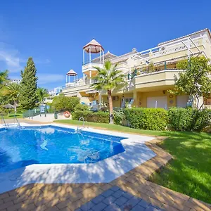 https://refurbished-2-bed-apartment-burriana-beach.hotelsinnerja.org