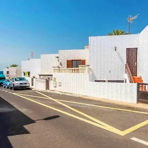 https://summer-dreams-beach-playa-honda-lanzarote.puertodelcarmen-hotels.org